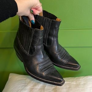 Ankle lenght cowboy boots